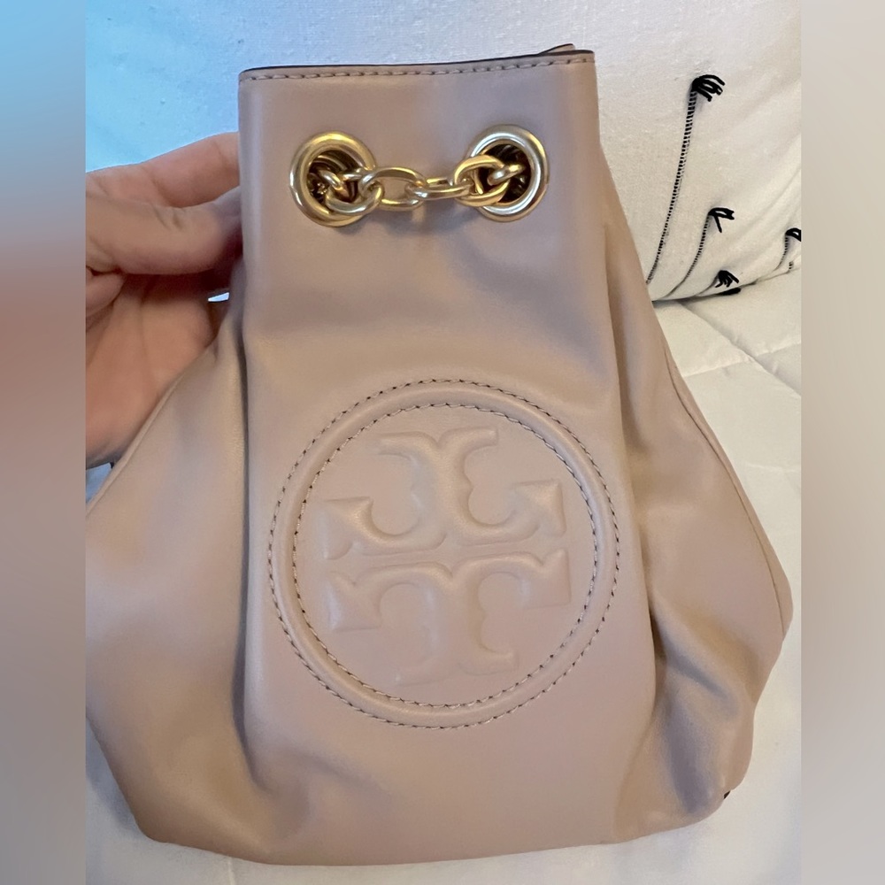 Tory Burch- MINI FLEMING LEATHER BACKPACK - PINK 46237